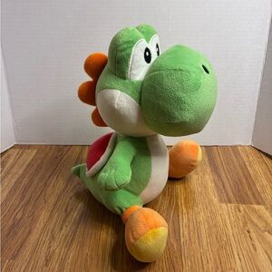 2017 Super Mario Yoshi Stuffed Animal Plush Little Buddy Nintendo Toy 10 Inches